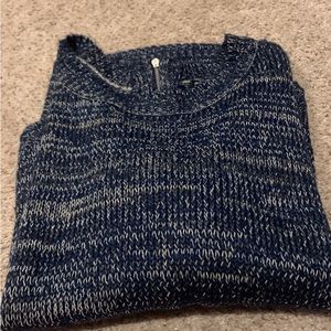 Knit sweater (medium)